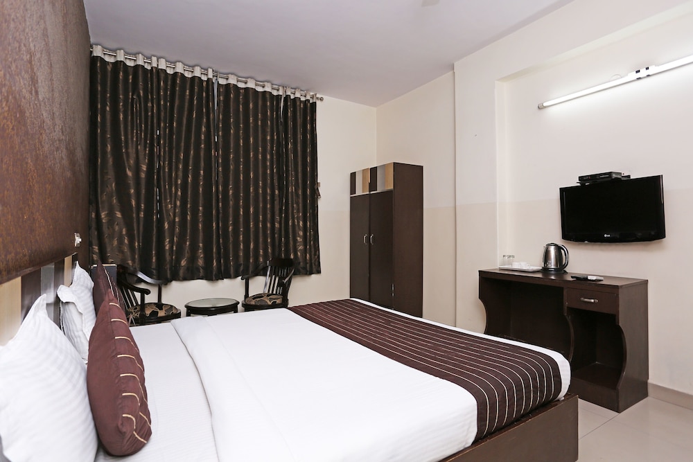 hotel airport city