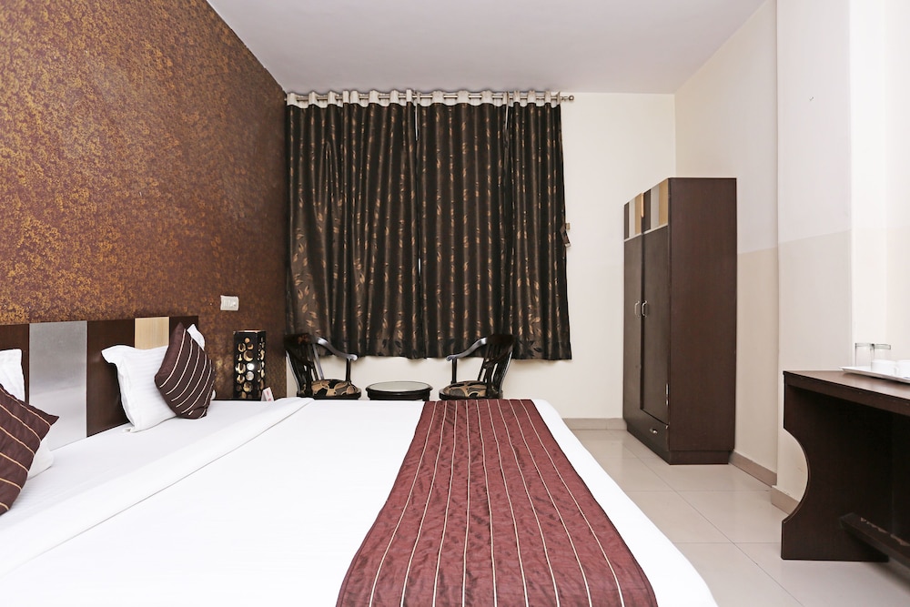 hotel airport city