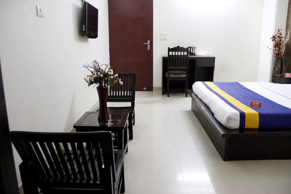 hotel airport city