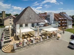 Bodensee-Hotel Kreuz,Meersburg>>Friedrichshafen,3 star