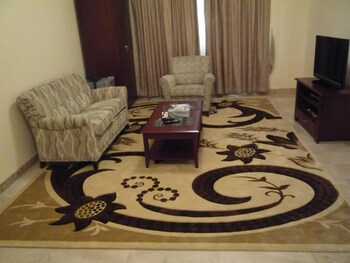 hamasa plaza hotel and apartments