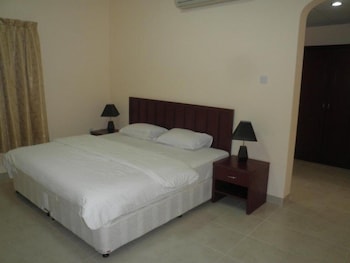 hamasa plaza hotel and apartments