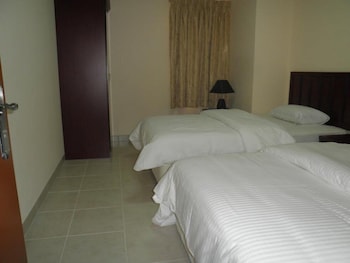 hamasa plaza hotel and apartments
