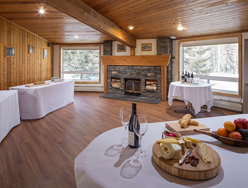 rocky mountain ski lodge