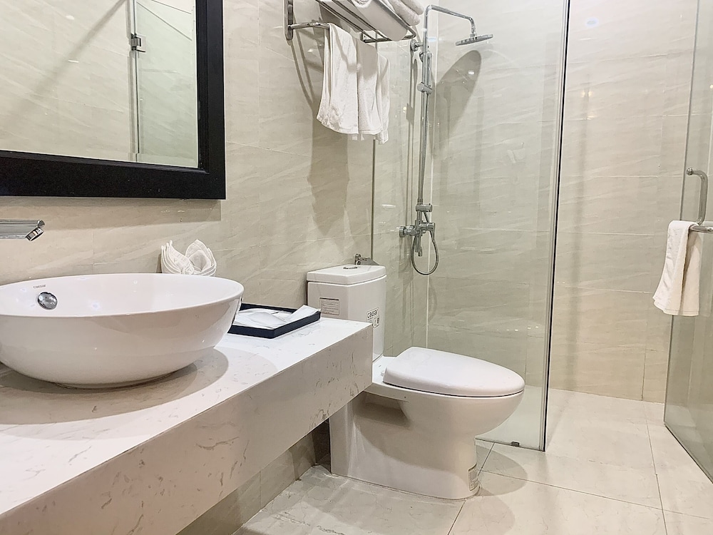 paragon house and residence