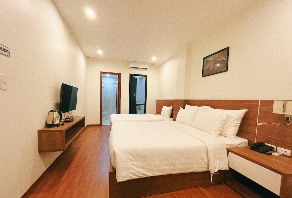 paragon house and residence