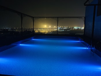 paragon house and residence