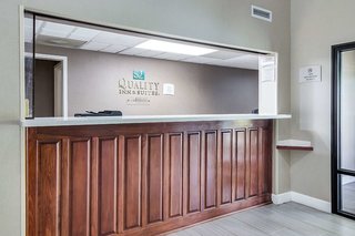 quality inn and suites canton ga