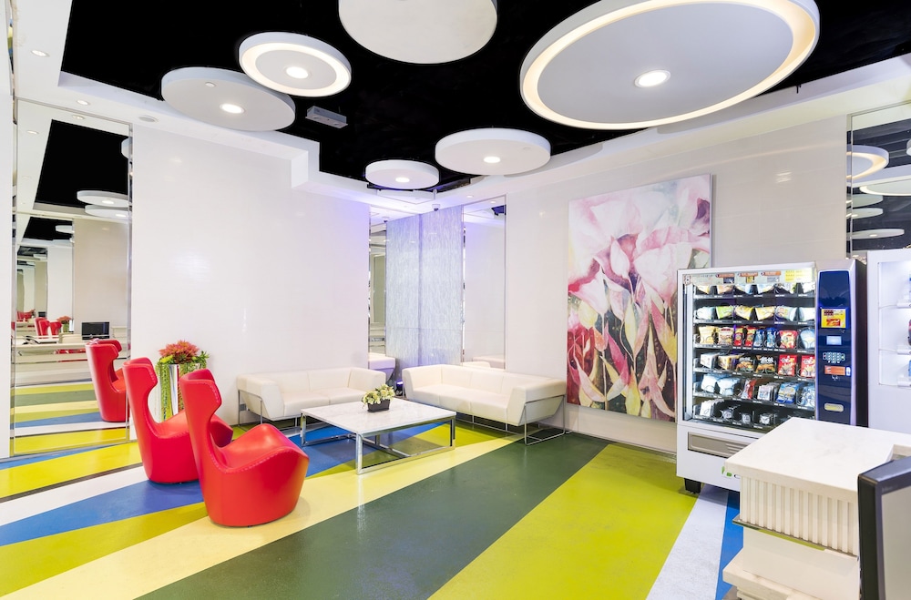 iclub to kwa wan hotel