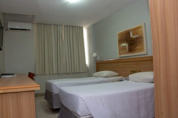 hotel golden park rio de janeiro aeroporto by nacional inn