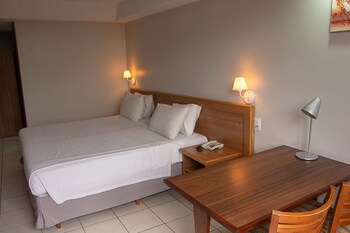 hotel golden park rio de janeiro aeroporto by nacional inn