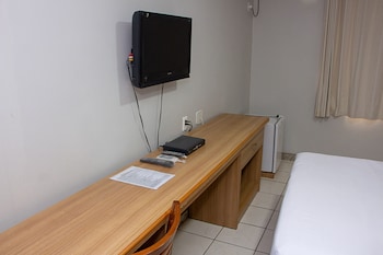 hotel golden park rio de janeiro aeroporto by nacional inn