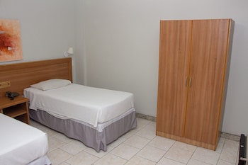 hotel golden park rio de janeiro aeroporto by nacional inn