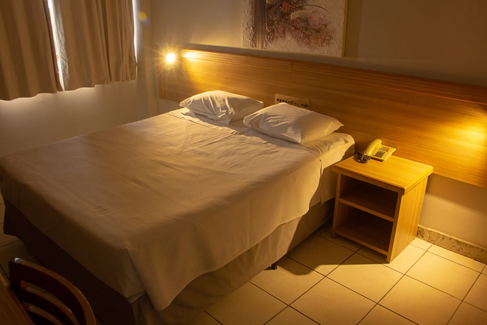 hotel golden park rio de janeiro aeroporto by nacional inn