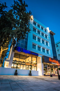 ingate hotel and cafe