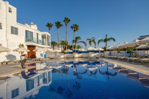 protaras plaza hotel