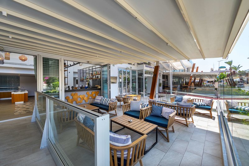 protaras plaza hotel
