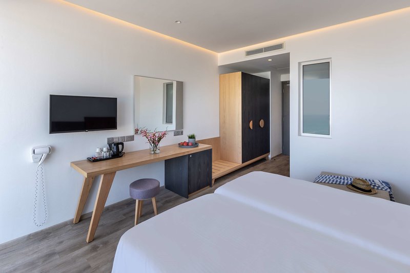 protaras plaza hotel