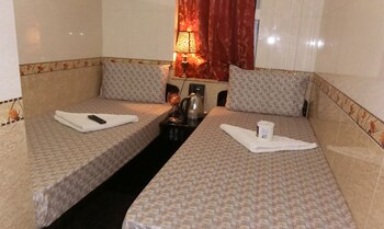 new london hostel