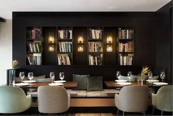 yurbban ramblas boutique hotel