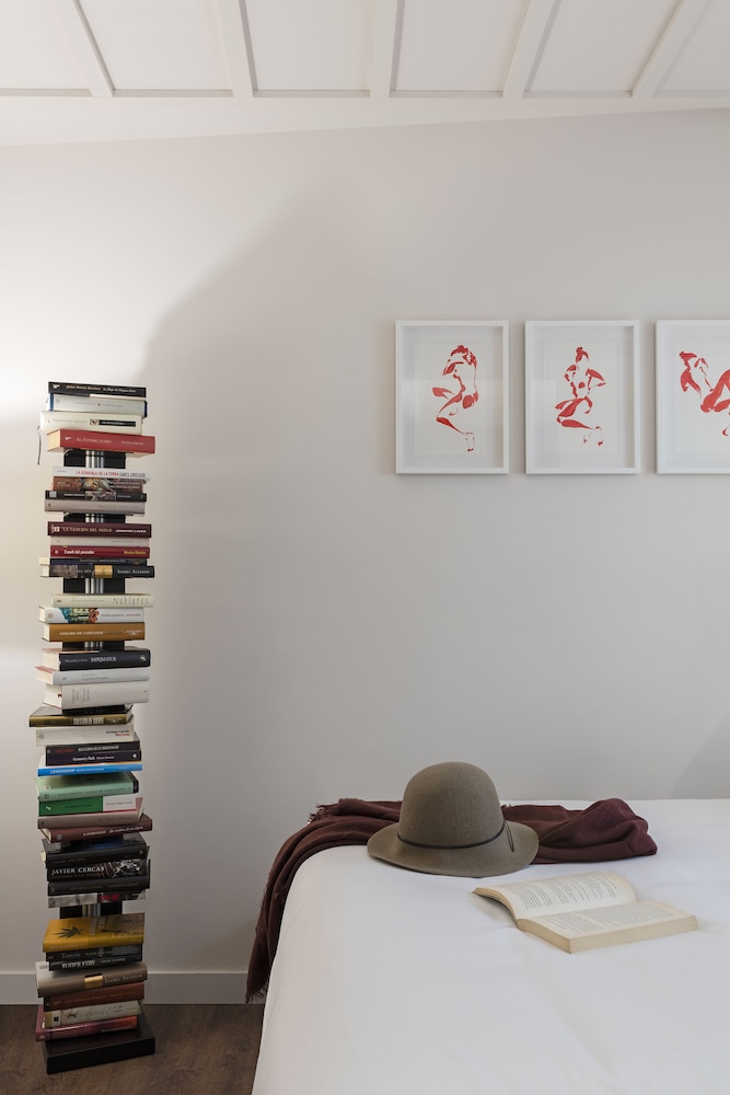 yurbban ramblas boutique hotel