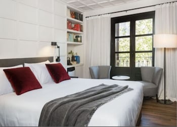 yurbban ramblas boutique hotel