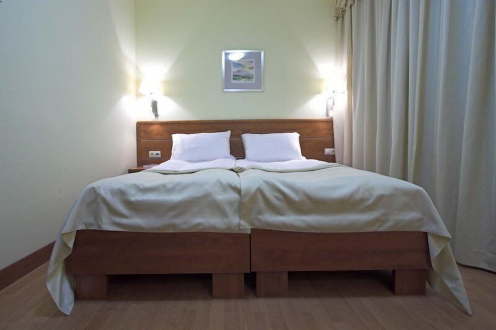 hotel benczur