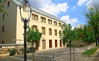 Hotel Castle Garden,Danube River>>Budapest,4 star