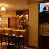 six inn hotel