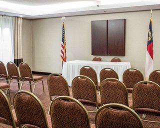 Comfort Suites Regency Park,Cary>>Apex,3 star