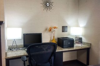 Comfort Suites Regency Park,Cary>>Apex,3 star