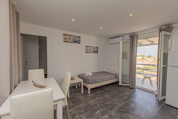 oniropetra apartaments