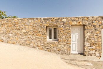 oniropetra apartaments