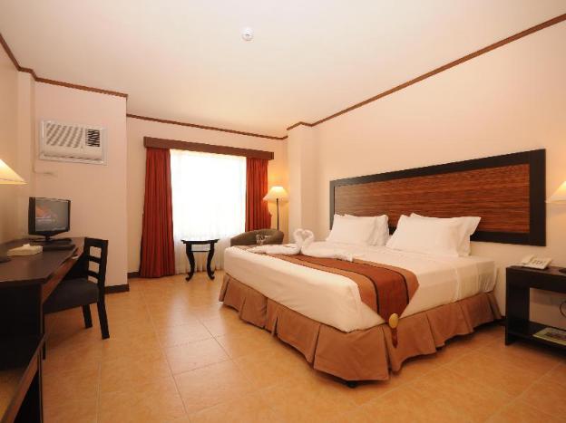 hotel tropika