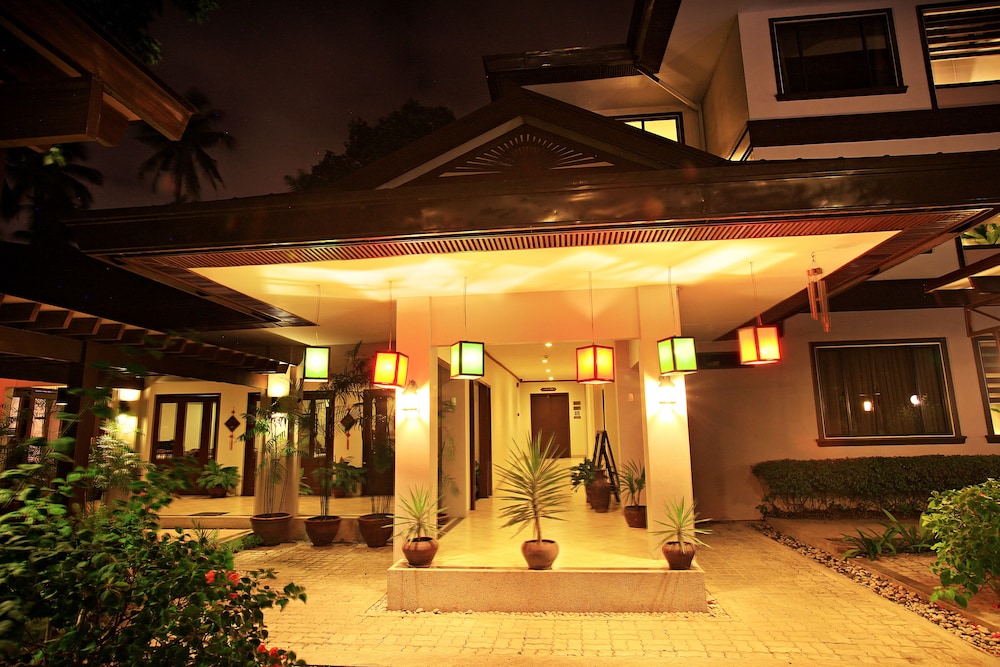 hotel tropika