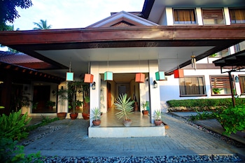 hotel tropika