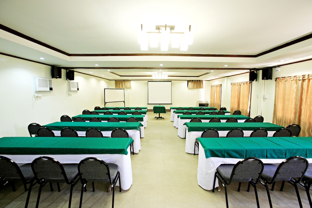 hotel tropika