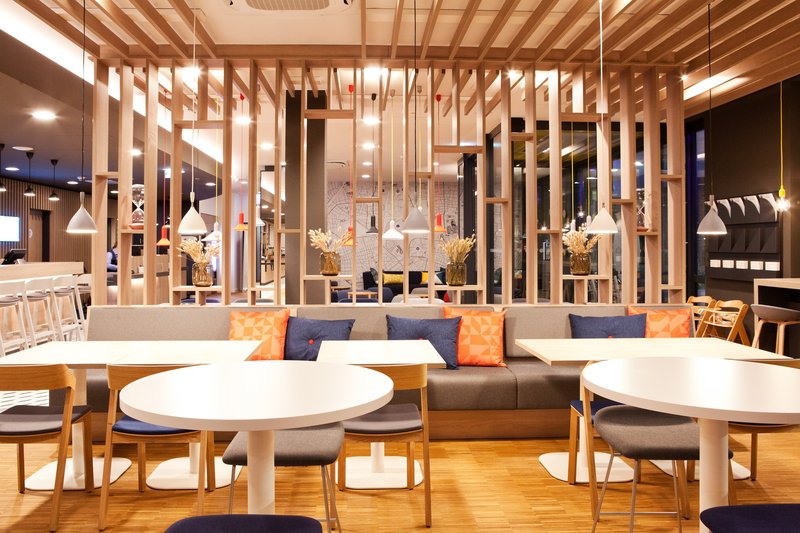 holiday inn express munich olympiapark an ihg hotel