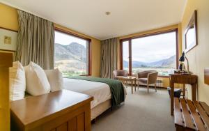 Los Cerros Del Chalten Boutique Hotel,El Chalten>>El Calafate,4 star