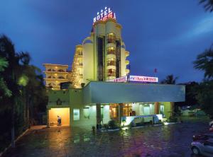 Bliss,Near Govindaraja Swami Temple,3 star