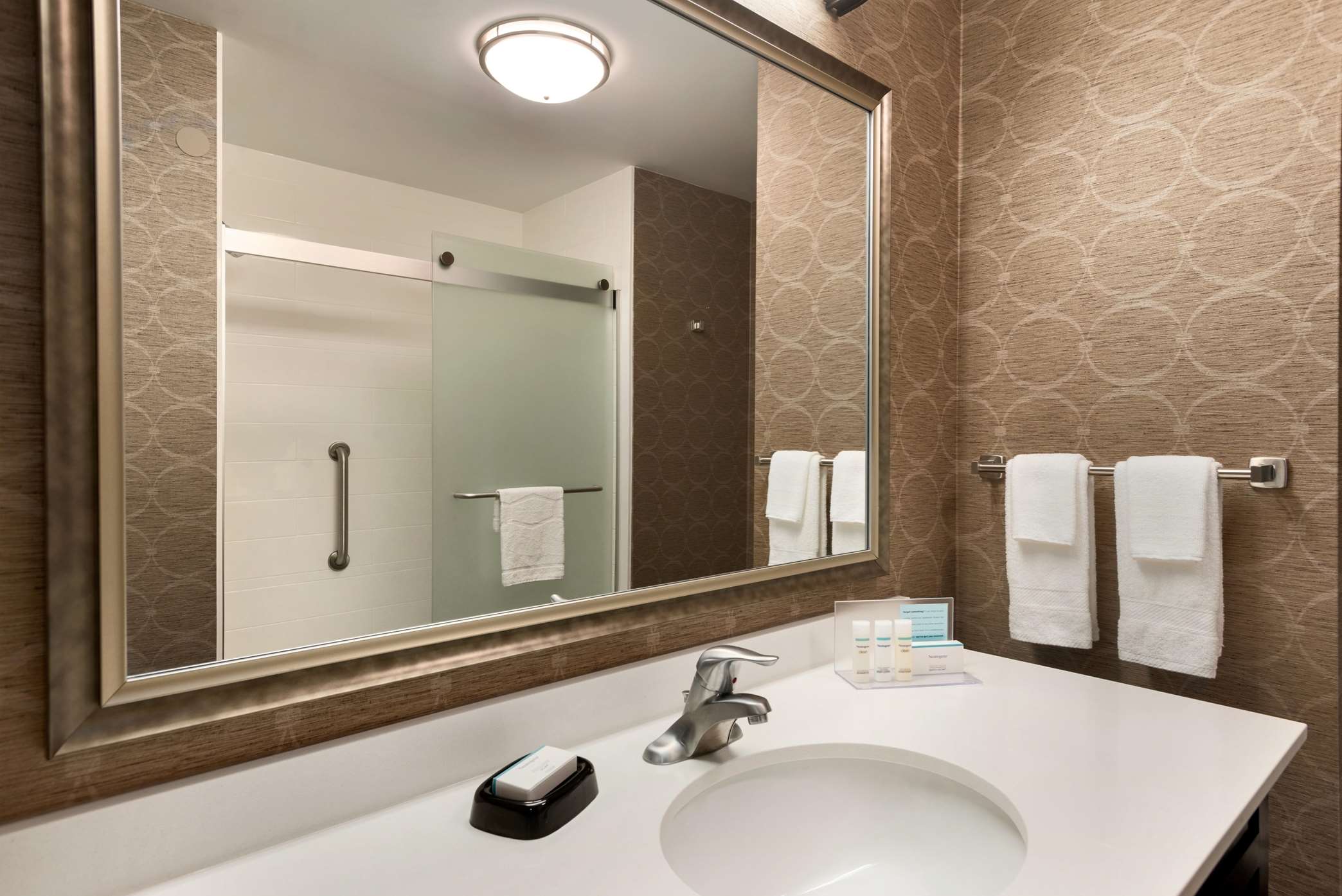 hampton inn philadelphia voorhees