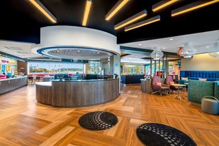 tru by hilton savannah airport