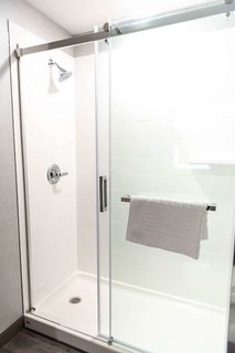 best western premier executive residency medicine hat