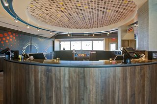 tru by hilton monroe