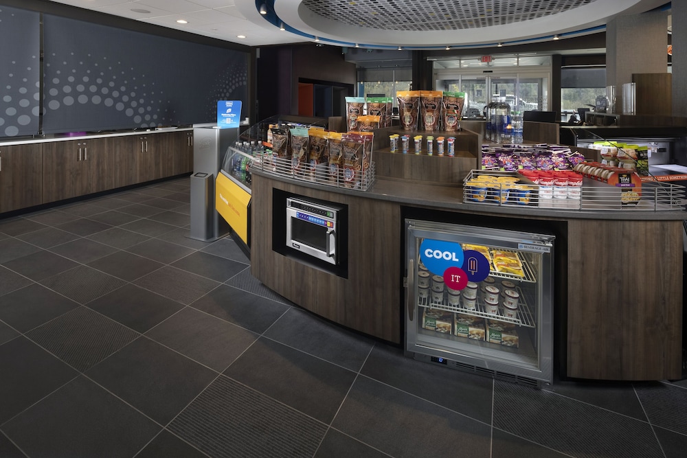 tru by hilton asheville blue ridge parkway