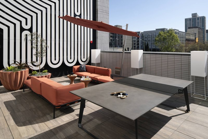 moxy oakland downtown