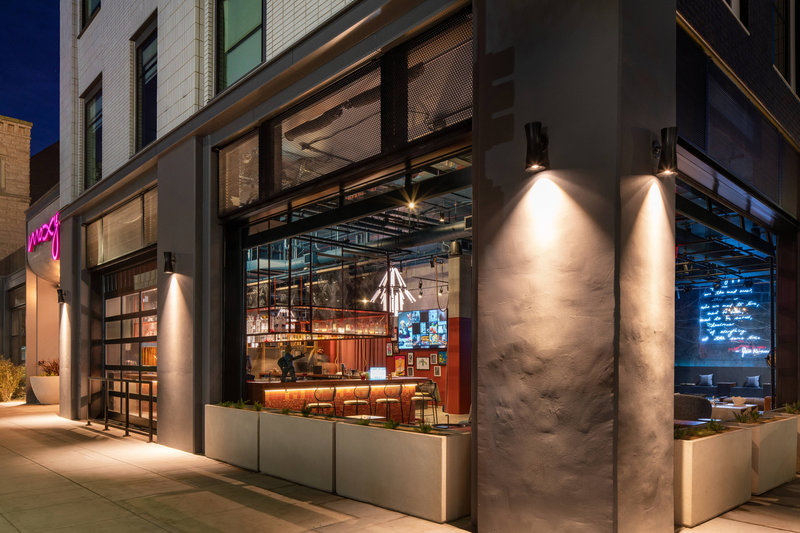 moxy oakland downtown