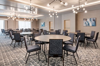 cambria hotel orlando airport