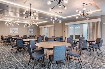 cambria hotel orlando airport