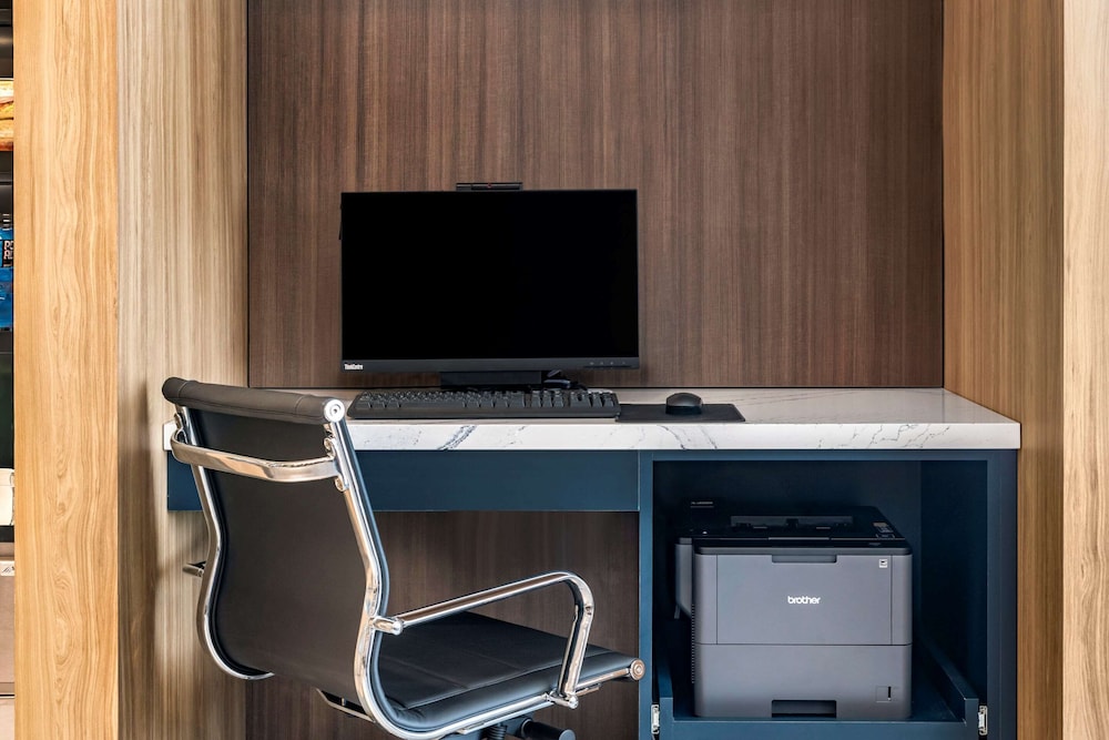 cambria hotel orlando airport